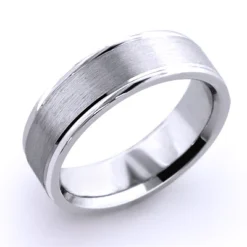 Cosmopolitan Wedding Band For Men In Platinum