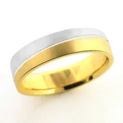 Inverse Men's Wedding Band 14K Yellow Gold